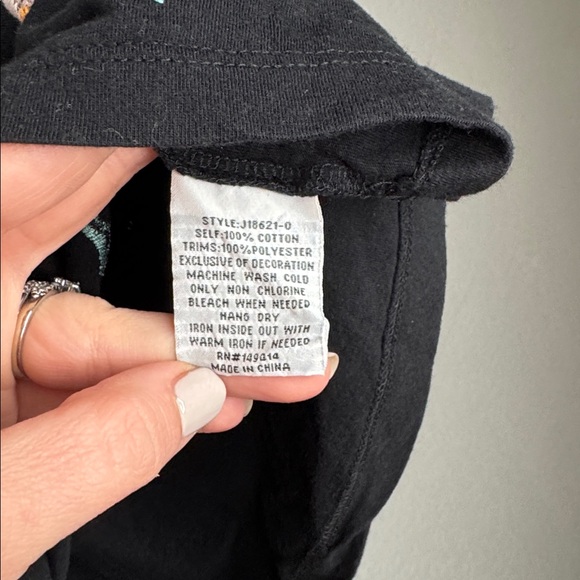 Johnny Was Soha Relaxed Sequin Tee XS Black Embroidered - Picture 6 of 8